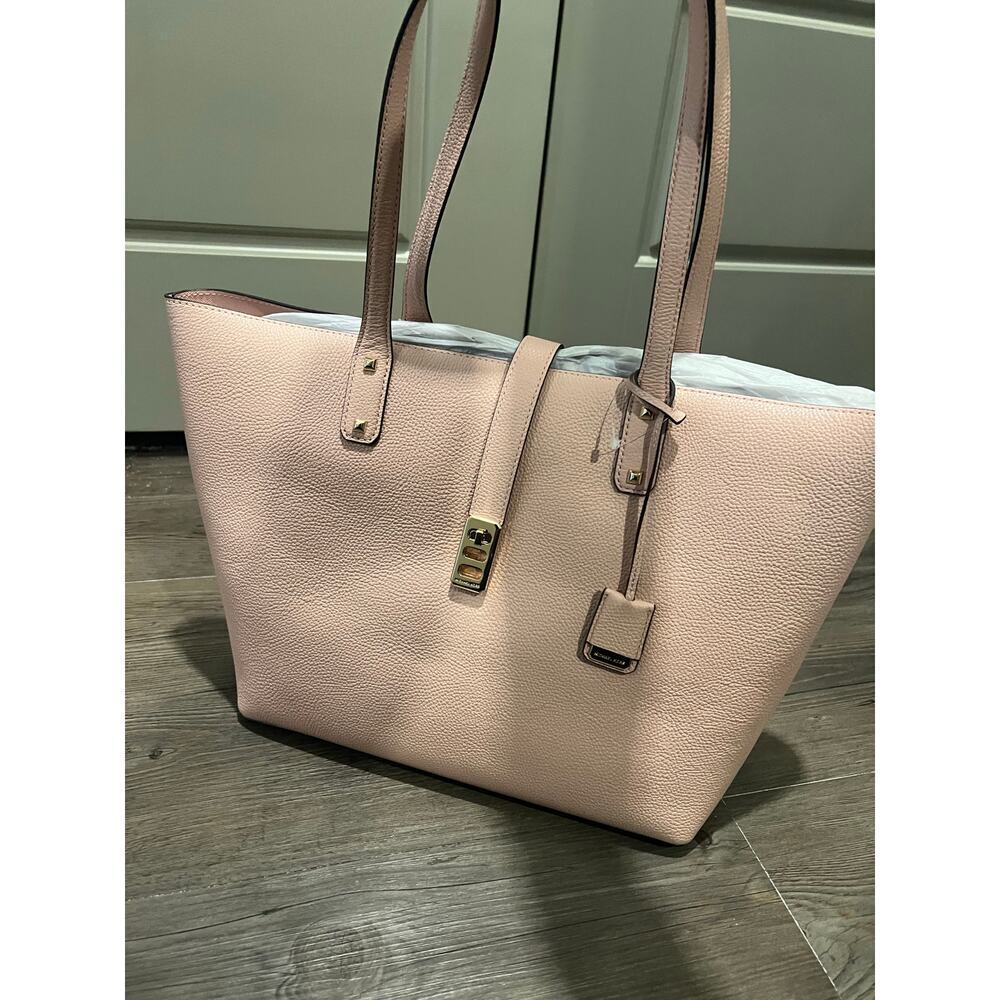 NWT Michael Kors Tote - Picture 2 of 7